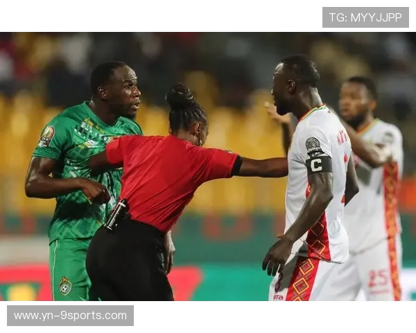 瑞士队后卫吉梅内斯在巴黎奥运会上表现出色，吉梅内斯世界杯赛场哭