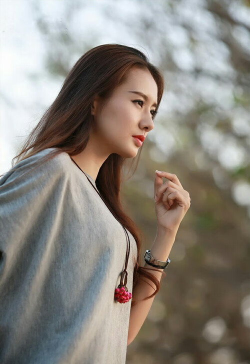 维拉高位逼抢迫使对方连续传球失误,维拉 pb