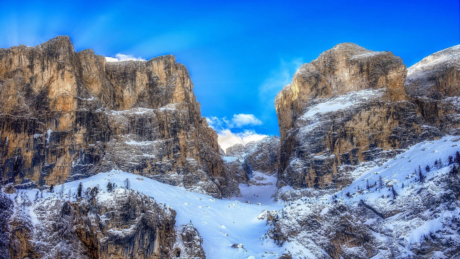 克洛普不断创新战术,带领利物浦追逐更高荣誉